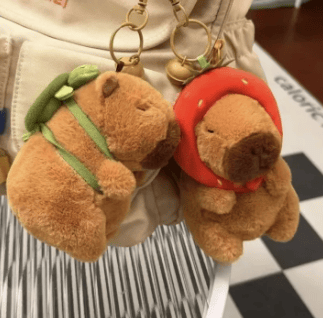 IVY Kapibara Doll Snot Plush Toy Papi Kapibara Doll Keychain Plush Toy Pendant Backpack Cute Doll Pendant Gift for Kids Girlfriend Girl Birthday Gift Valentine's Day Gift
